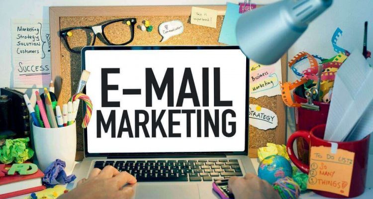 Tích hợp Email Marketing với CRM